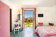 Top Sorrento