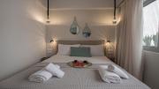 Ermou Stylish Suites by GHH