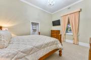 Top Naracoorte