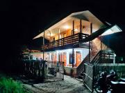 D Angels Inn, Port Barton