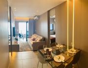 LUXO 1406 - Quarto e Sala com Varanda no Coração da Ponta Verde