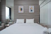 Cozy and Tranquil Studio Menteng Park Apartment By Travelio