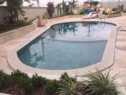 Joneson aluga um apto 3 Quartos na beira da Praia do Forte