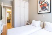 Distinct 2 bed in downtown with aircon