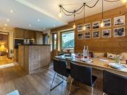 Grand appartement Meribel, au pied des pistes, parking inclus - FR-1-355-143