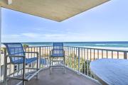 Luxe Oceanfront Condo with Pool, Beach Access and Gear