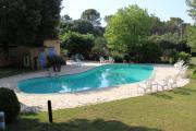 Les Messugues typical Provencal farmhouse with shared pool nature peace
