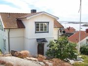 2 person holiday home in KUNGSHAMN-By Traum