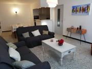 BEL APPARTEMENT SPACIEUX CENTRE VILLE UZES T3 BEL APPARTEMENT SPACIEUX CENTRE VILLE UZES T3