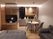 Apartament green-balcony z parkingiem i rowerami