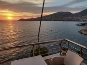 Seaside View Apartment