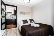 A Cozy Apartment in the City Center A Cozy Apartment in the City Center