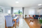 Apartments Emil