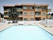 Apartment Walnut103 with pool