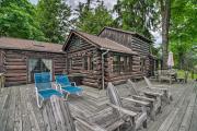 Waterfront Lake George Cabin Walk to Water