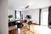 Penthouse mit Blick auf den Yachthafen