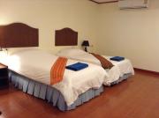 Top Mae Nam Top Mae Nam