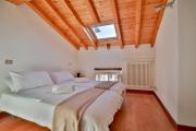 Contempora - Ca Brenta Attic - Valle Intelvi - Como
