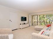Bay Parklands 32 fantastic unit with air conditioning pool tennis court and spa