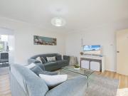 Shoal Court 2 fabulous location with water views