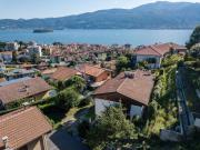 Villetta autonoma affacciata sul Golfo Borromeo