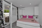 Luxurious studio apartment Jube
