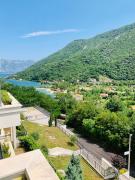 Lavender Bay Apartment E7