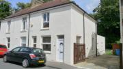 Bassett House with 3 bedrooms, fast Wi-Fi and off road parking Bassett House with 3 bedrooms, fast Wi-Fi and off road parking