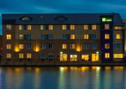 Holiday Inn Express Cardiff Bay by IHG