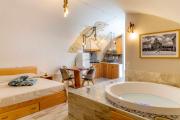Il Galletto Viola, luxury room & suite Il Galletto Viola, luxury room & suite