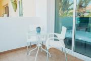 Top Paralimni
