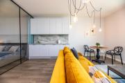 Modern spacious studio w Sea Views