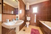 Rasopasno Apartment with terrace and private parking