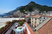 Top Amalfi