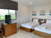 Top Lat Krabang
