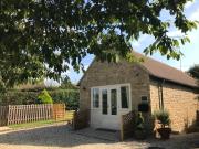 Cherry Tree Cottage in idyllic Cotswold village Cherry Tree Cottage in idyllic Cotswold village