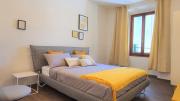 Elegant Yellow Apartment In San Gallo Firenze