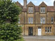 1 Abbey Court 1 Abbey Court