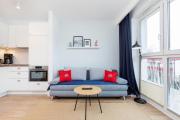 Marine Apartment 9B by Renters