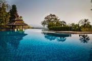 Top Golden Triangle