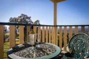 Top Mount View