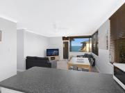 Golden Sands Apartment 10