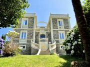 Top Navia