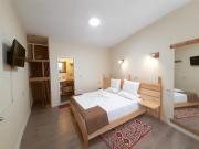 At Pikotikos - Korca City Rooms for Rent