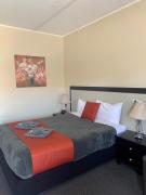 Top Gilgandra