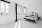 GuestReady Exquisite Design Room 4 in Downtown Porto GuestReady Exquisite Design Room 4 in Downtown Porto