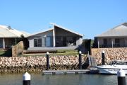 The Carnarvon Luxury Canal Home