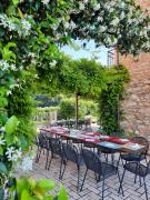 Top Assisi