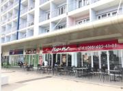 A2JSuites Bedroom Taal View Luxury Smart Home Suite Near Skyranch