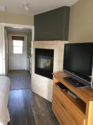Top Cambria